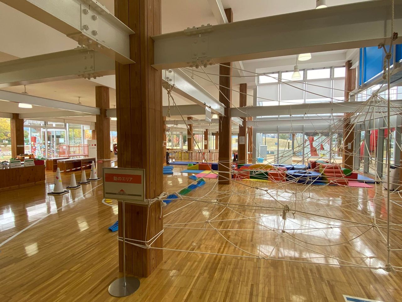 “子育て環境の充実に関する特別委員会” 視察