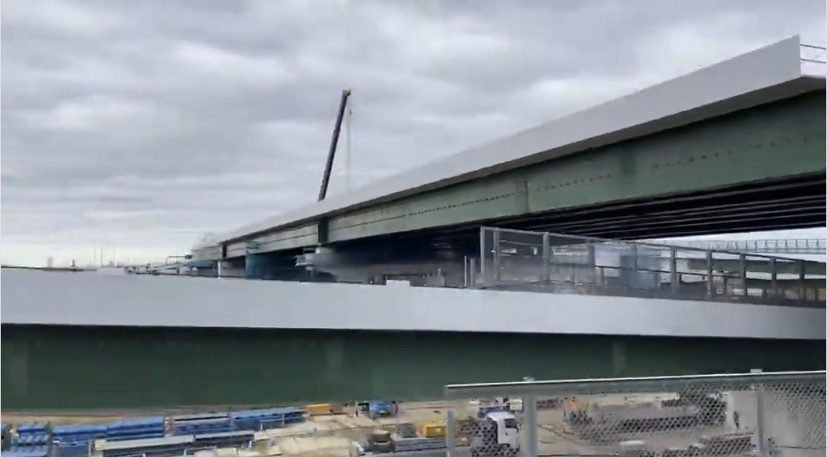 文化教育委員会で府南部に視察